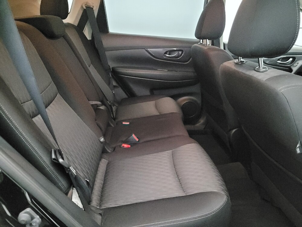 2020 Nissan Rogue in Temple Hills, MD 20746 - 18119530 19