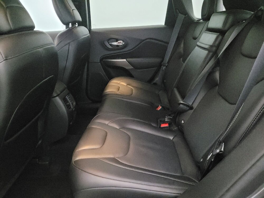 2019 Jeep Cherokee in Williamstown, NJ 8094 - 18119532 18
