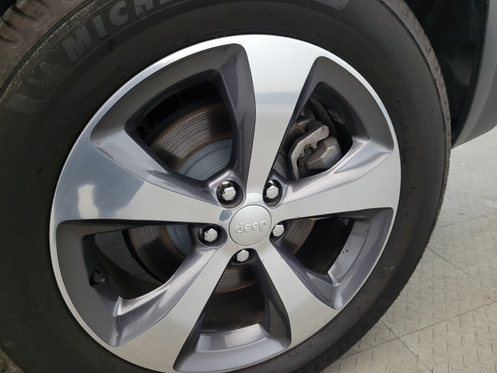 2019 Jeep Cherokee in Williamstown, NJ 8094 - 18119532 31