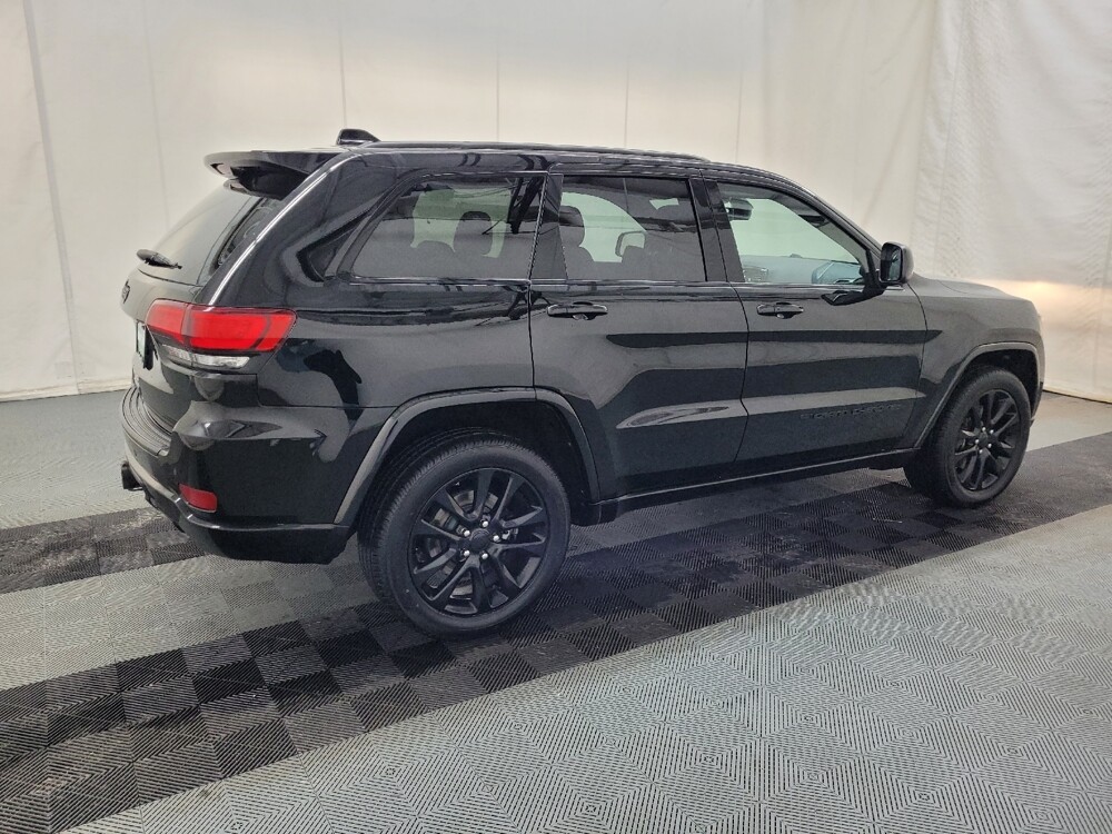 2022 Jeep Grand Cherokee in Allentown, PA 18103 - 18119533 10
