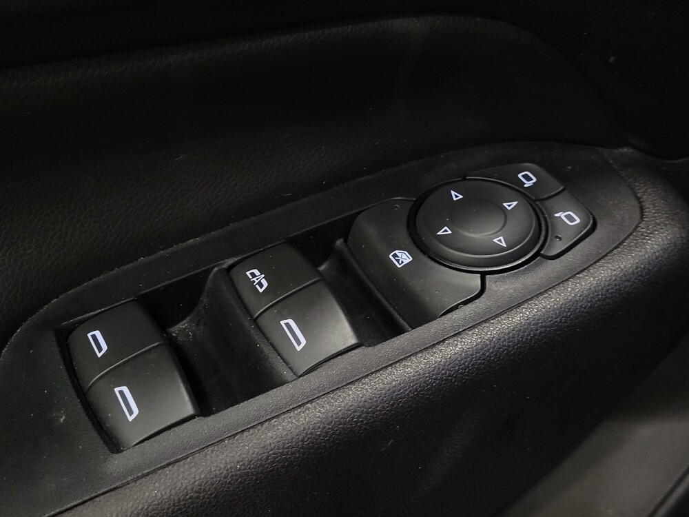 2019 Chevrolet Equinox in Temple Hills, MD 20746 - 18119536 27