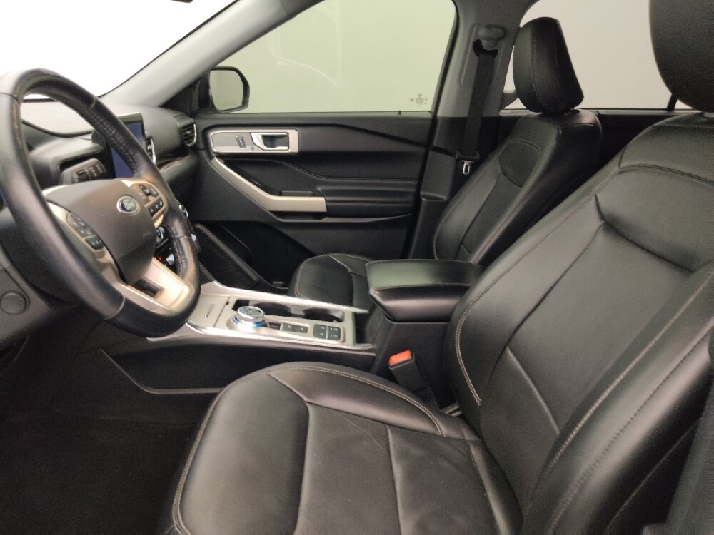 2021 Ford Explorer in Tallahassee, FL 32304 - 18119538 17