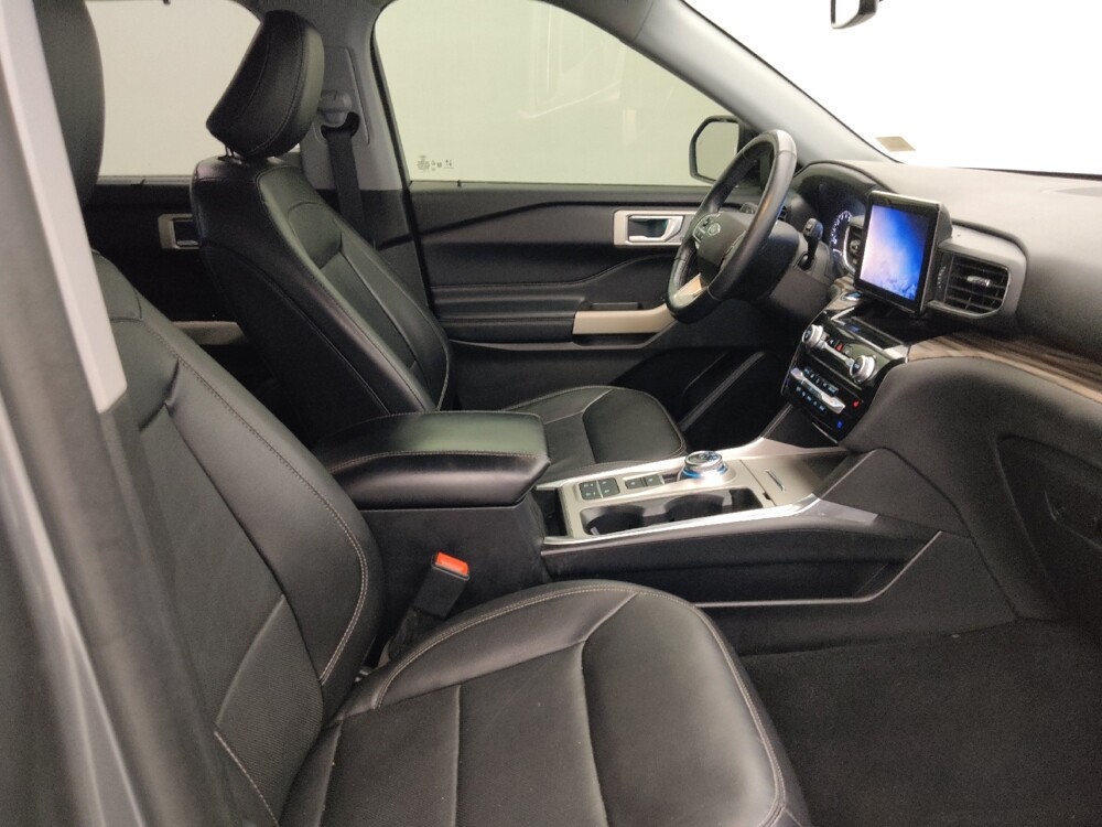 2021 Ford Explorer in Tallahassee, FL 32304 - 18119538 21