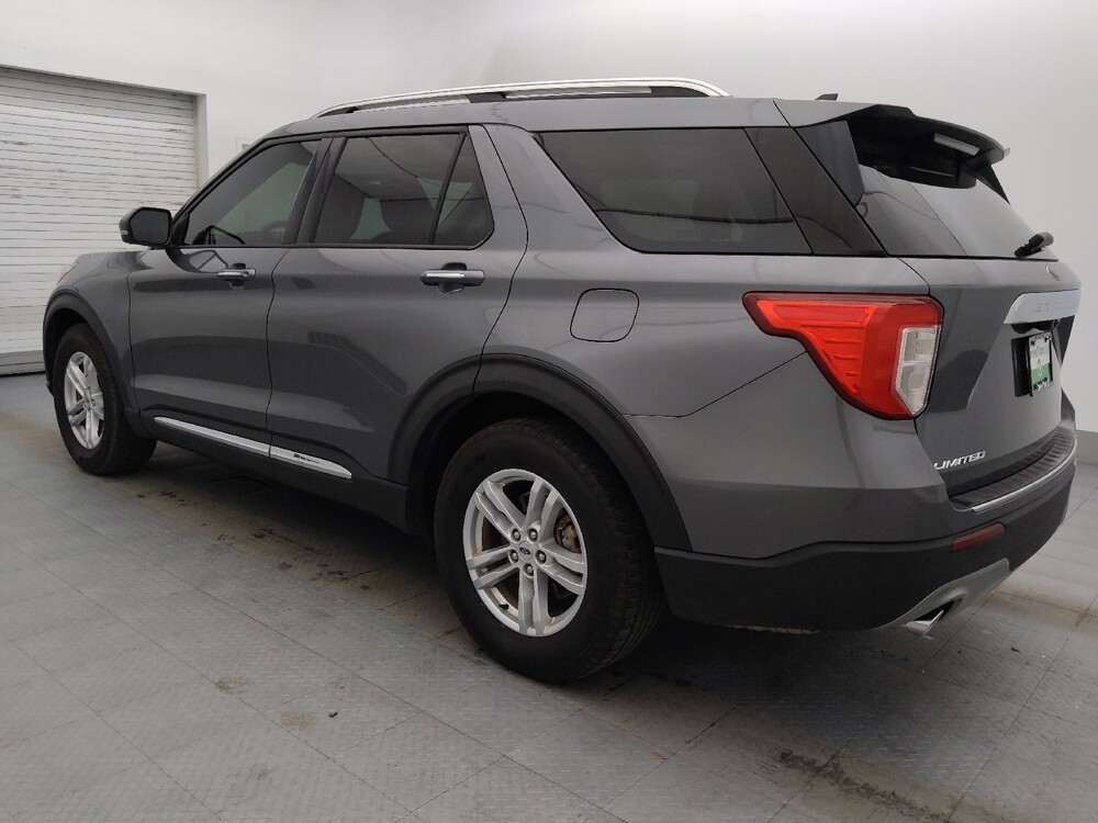 2021 Ford Explorer in Tallahassee, FL 32304 - 18119538 3