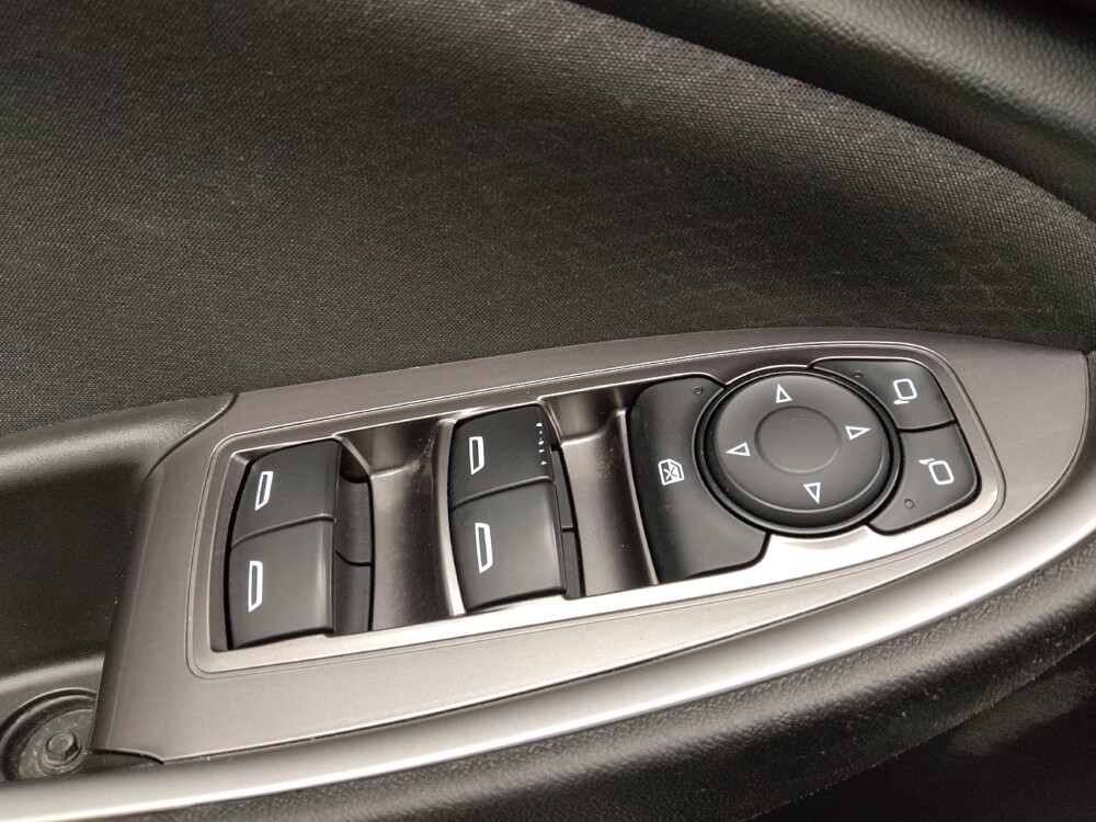 2021 Chevrolet Malibu in Lombard, IL 60148 - 18119542 27