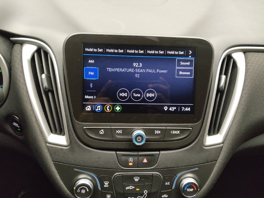 2021 Chevrolet Malibu in Lombard, IL 60148 - 18119542 25