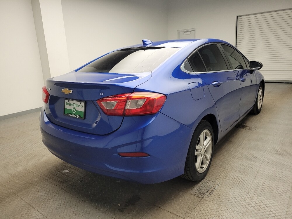2016 Chevrolet Cruze in Eastpointe, MI 48021 - 18119544 9