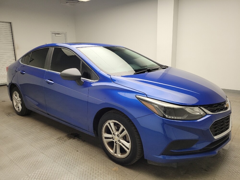 2016 Chevrolet Cruze in Eastpointe, MI 48021 - 18119544 11