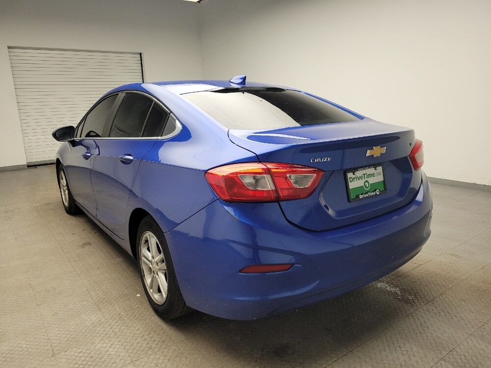 2016 Chevrolet Cruze in Eastpointe, MI 48021 - 18119544 5