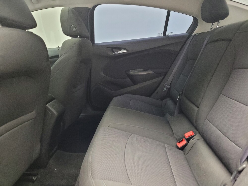 2016 Chevrolet Cruze in Eastpointe, MI 48021 - 18119544 18