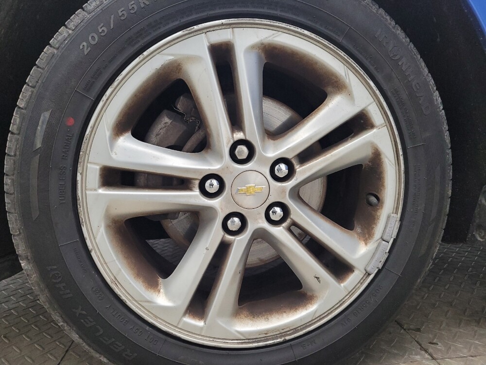 2016 Chevrolet Cruze in Eastpointe, MI 48021 - 18119544 31