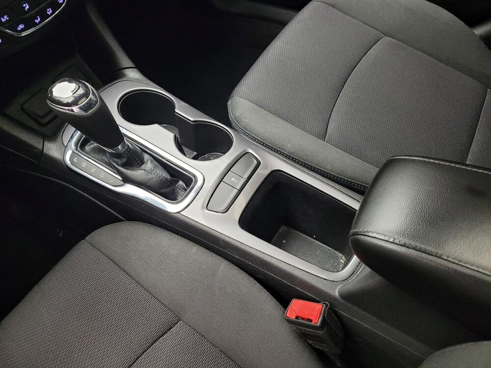 2016 Chevrolet Cruze in Eastpointe, MI 48021 - 18119544 26