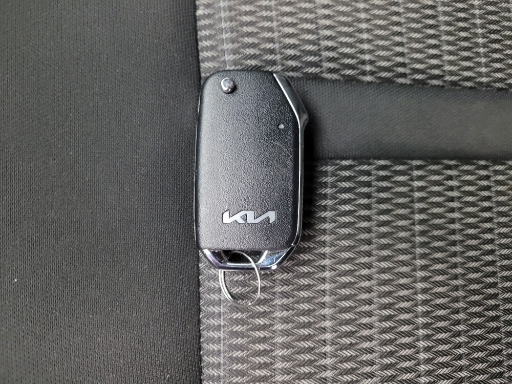 2022 Kia Sorento in Taylor, MI 48180 - 18119545 32