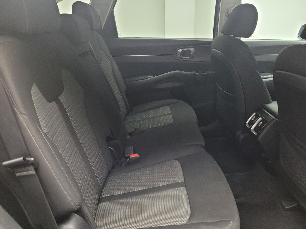 2022 Kia Sorento in Taylor, MI 48180 - 18119545 19