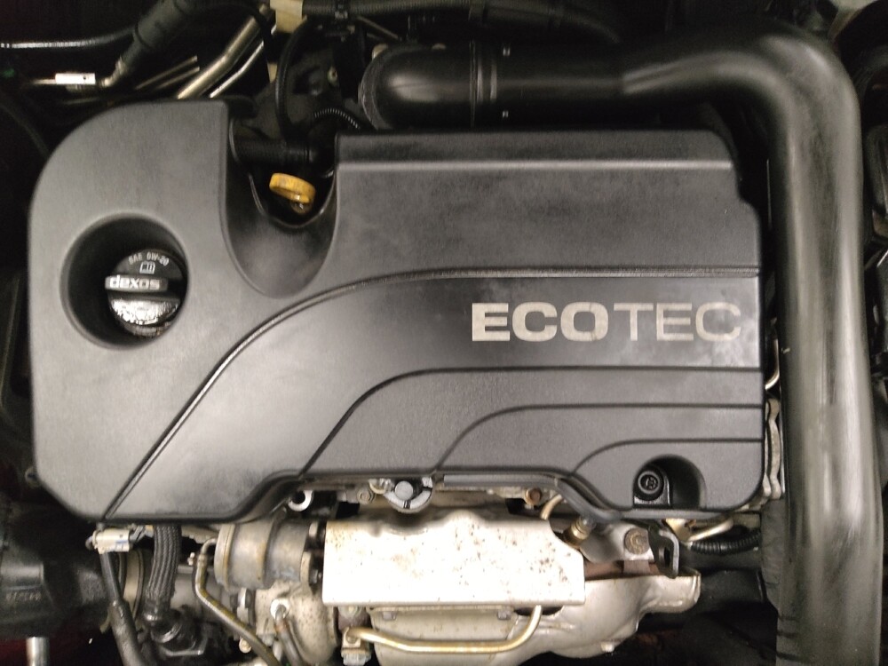 2018 Chevrolet Equinox in Indianapolis, IN 46219 - 18119549 30