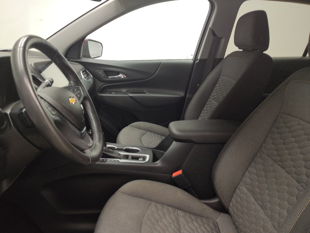 2018 Chevrolet Equinox in Indianapolis, IN 46219 - 18119549 17