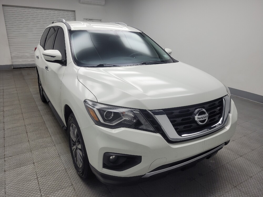 2020 Nissan Pathfinder in Indianapolis, IN 46222 - 18119554 13