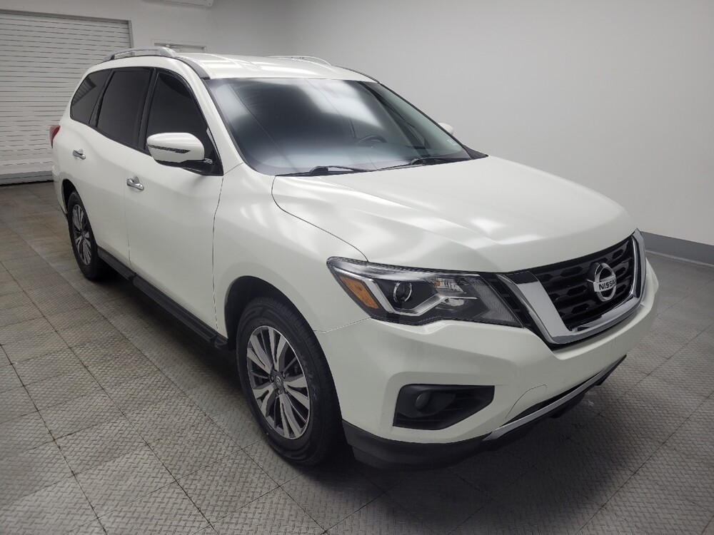 2020 Nissan Pathfinder in Indianapolis, IN 46222 - 18119554 11