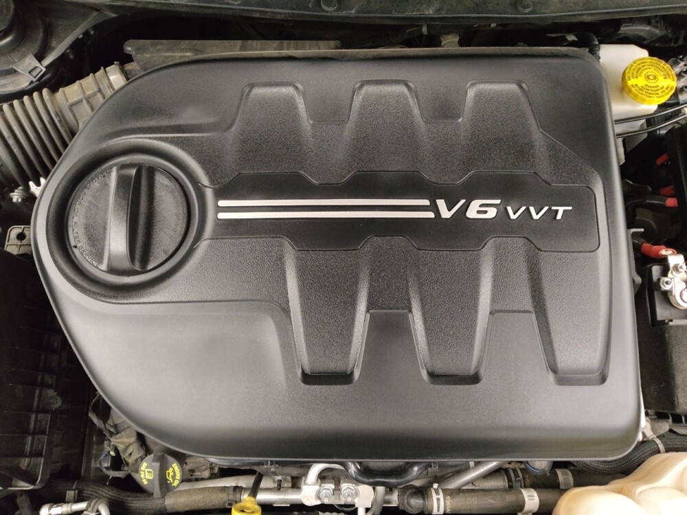 2021 Jeep Cherokee in Lakewood, CO 80215 - 18119559 30