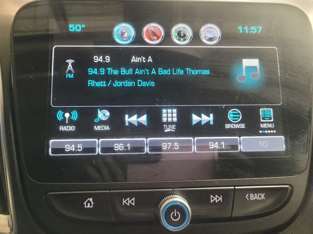 2018 Chevrolet Malibu in Knoxville, TN 37923 - 18119562 25