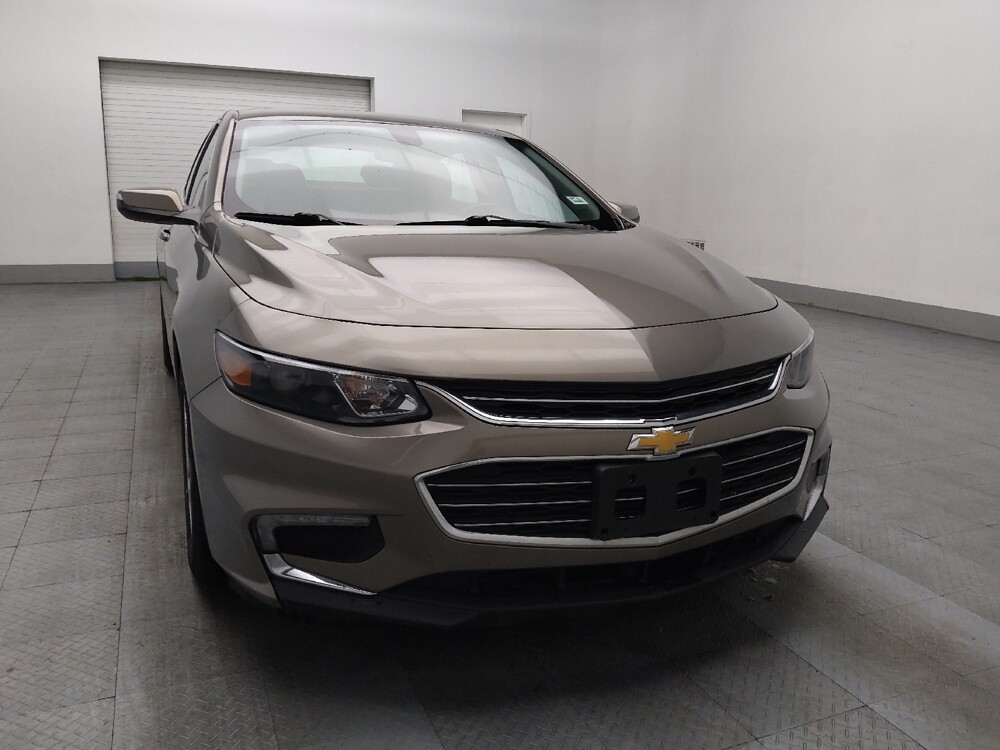 2018 Chevrolet Malibu in Knoxville, TN 37923 - 18119562 14