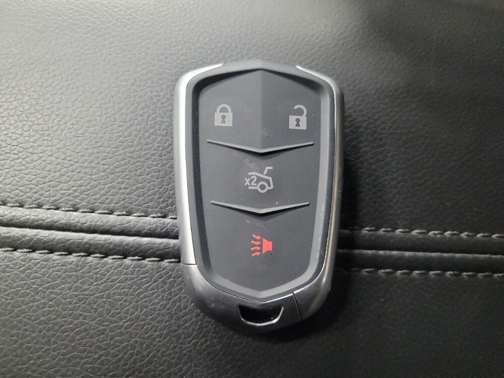 2018 Chevrolet Malibu in Knoxville, TN 37923 - 18119562 32