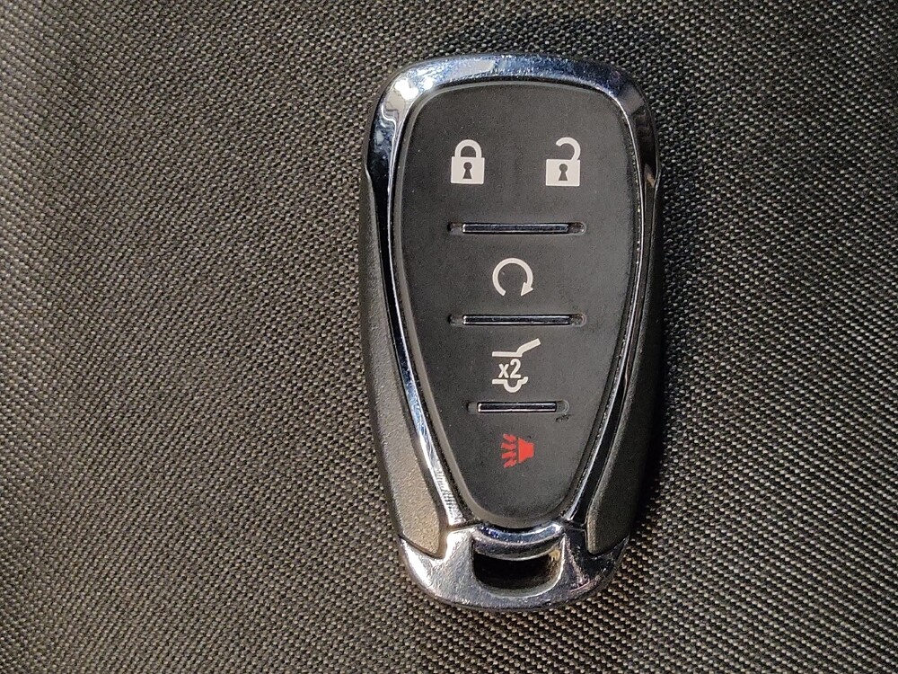 2018 Chevrolet Equinox in Pensacola, FL 32505 - 18119569 32