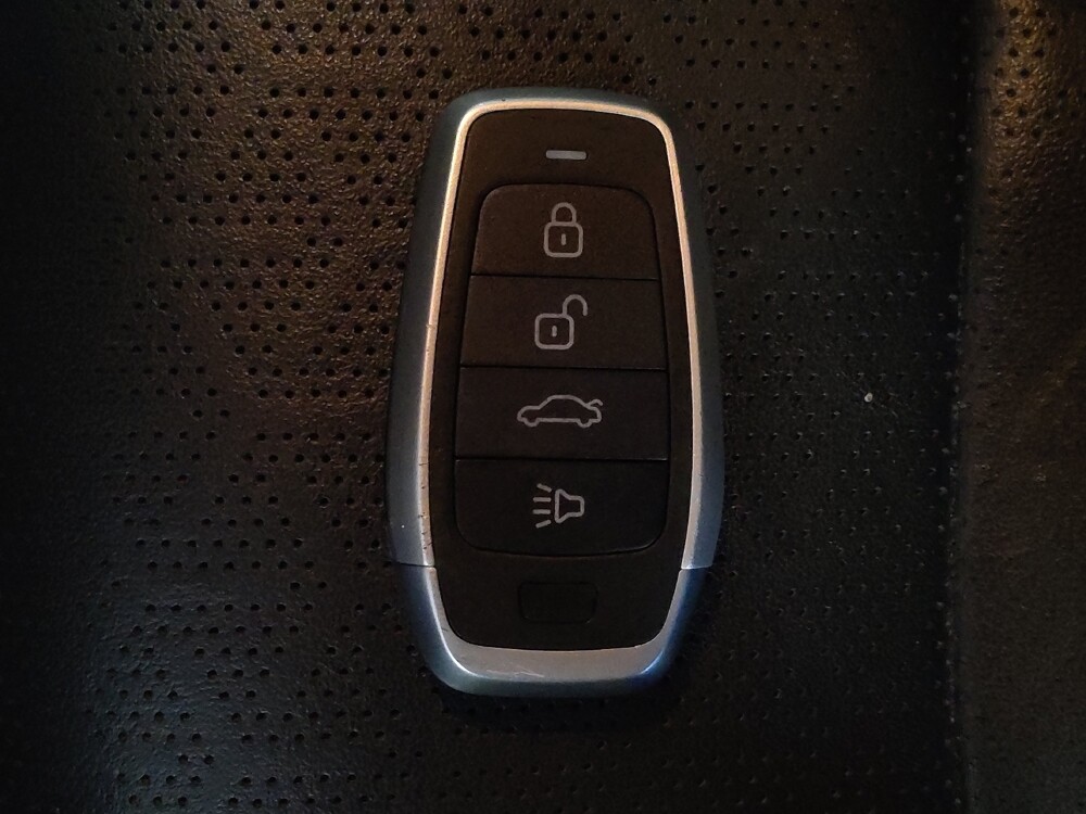 2022 Kia Sorento in Pensacola, FL 32505 - 18119576 32