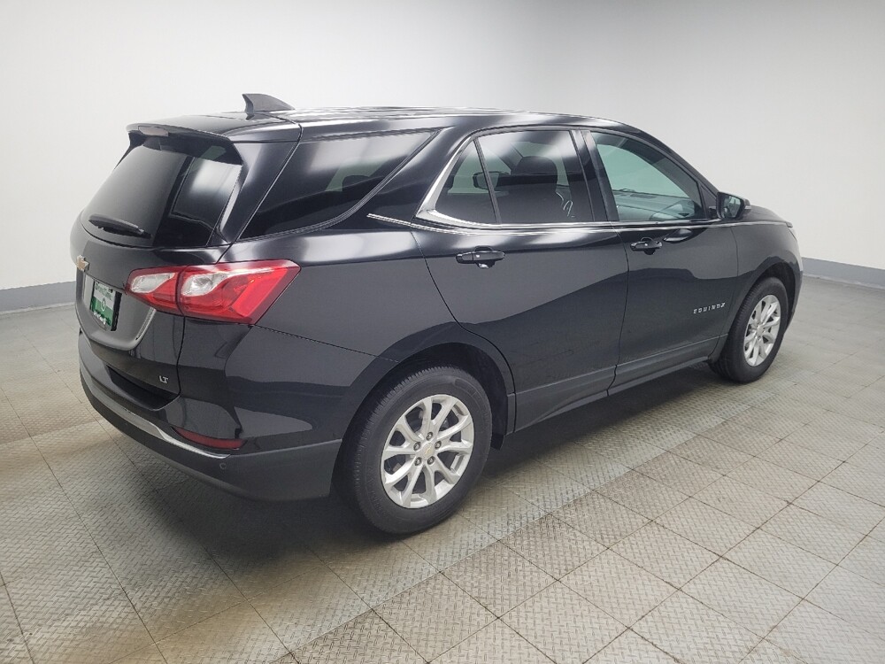 2018 Chevrolet Equinox in Mishawaka, IN 46545 - 18119592 10