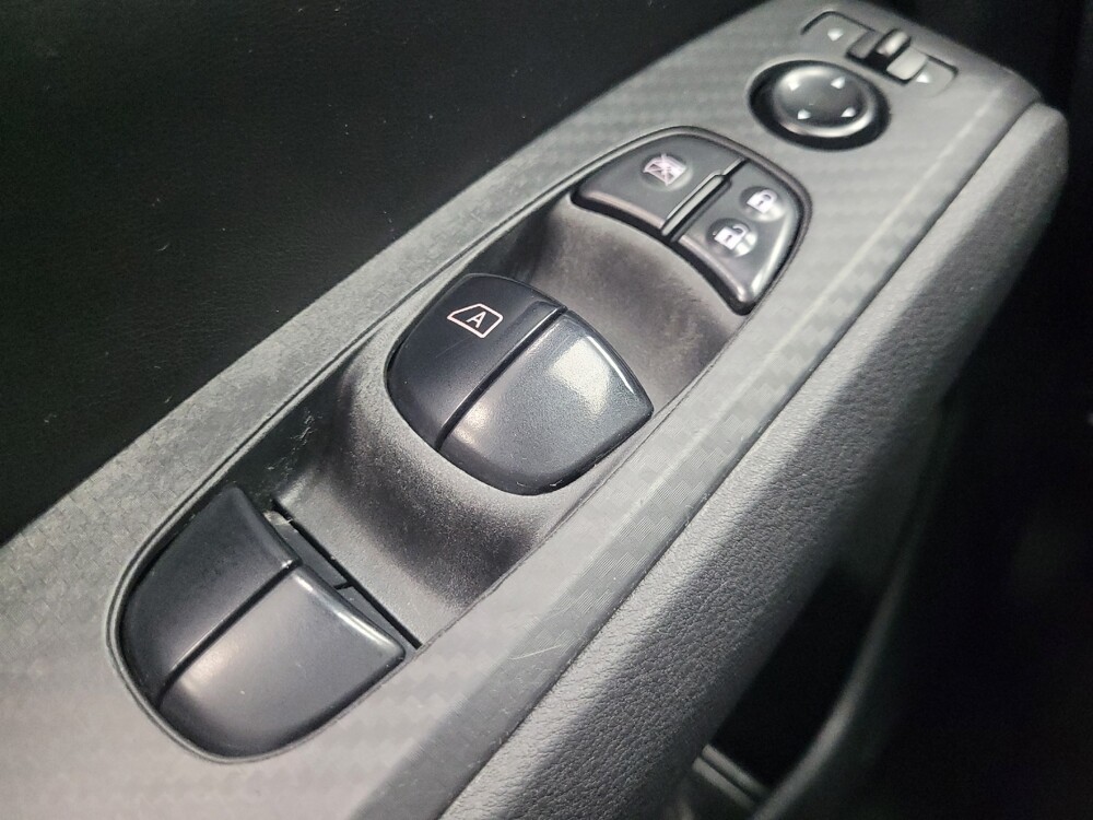 2023 Nissan Altima in Indianapolis, IN 46222 - 18119594 27