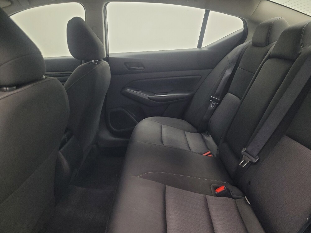 2023 Nissan Altima in Indianapolis, IN 46222 - 18119594 18