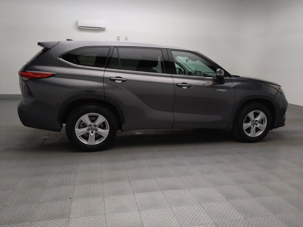 2021 Toyota Highlander in Arlington, TX 76011 - 18119596 10