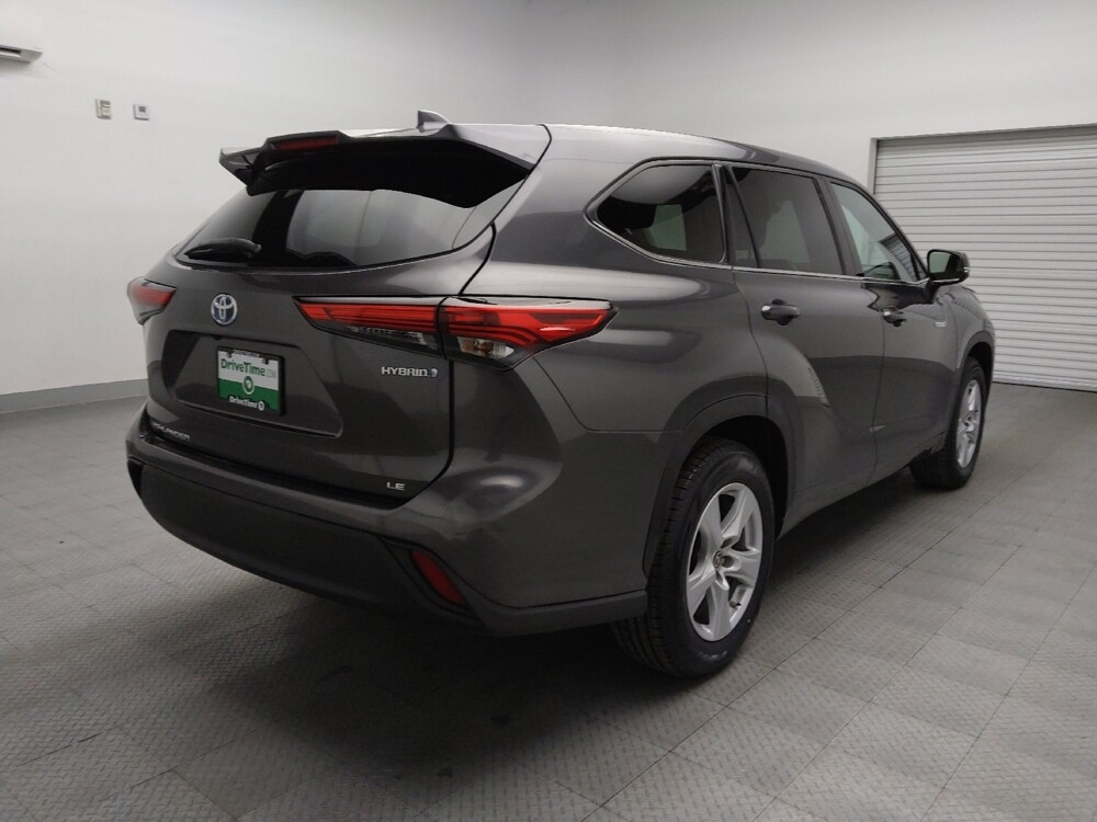 2021 Toyota Highlander in Arlington, TX 76011 - 18119596 9