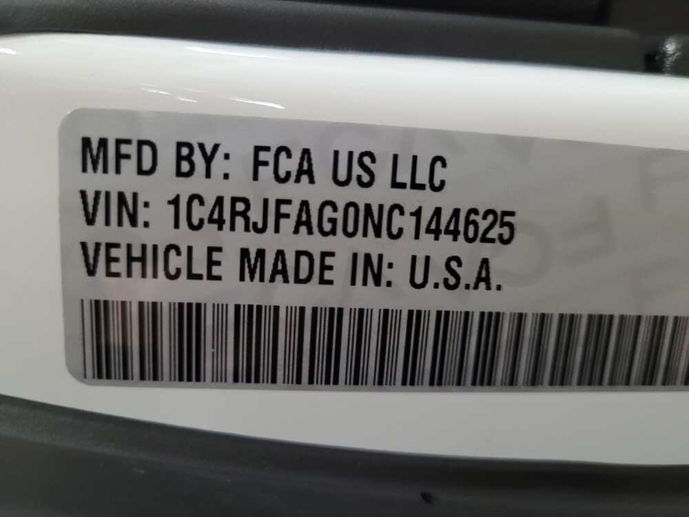 2022 Jeep Grand Cherokee in Temple Hills, MD 20746 - 18119597 33