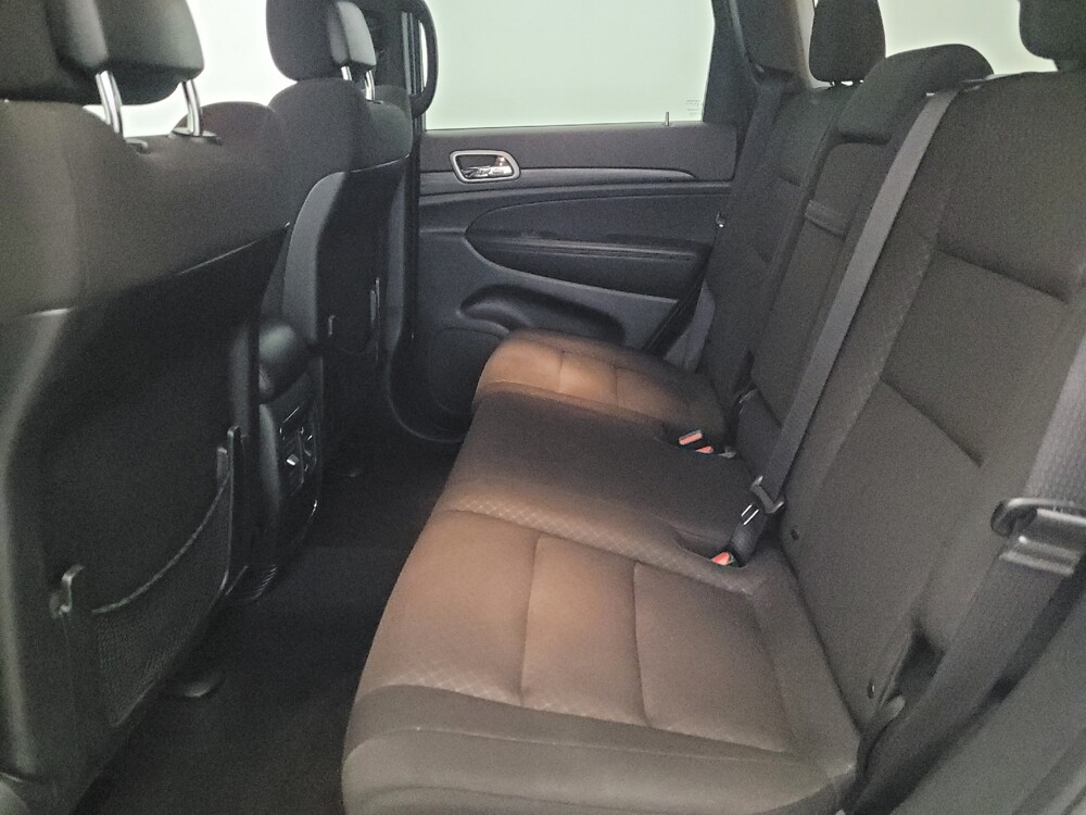 2022 Jeep Grand Cherokee in Temple Hills, MD 20746 - 18119597 18