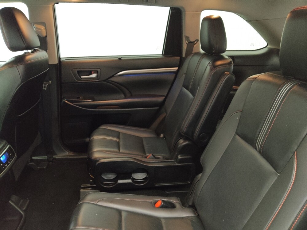2019 Toyota Highlander in Phoenix, AZ 85022 - 18119600 18