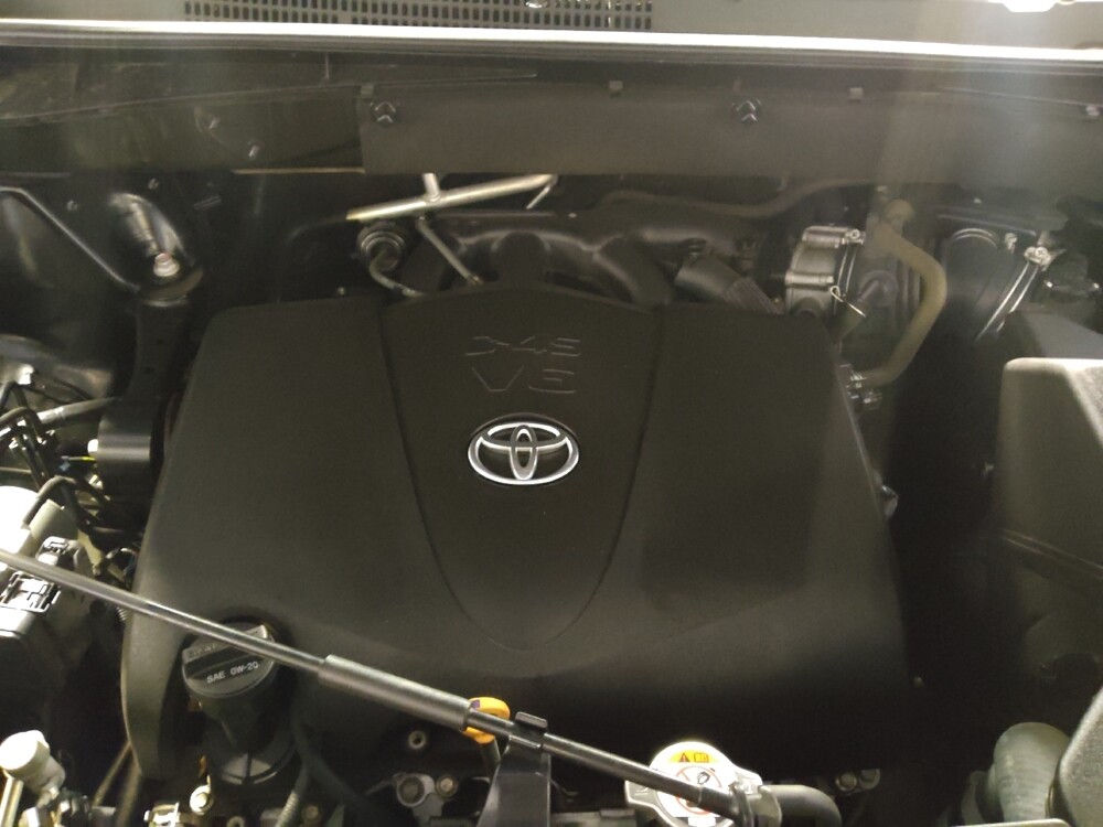 2019 Toyota Highlander in Phoenix, AZ 85022 - 18119600 30