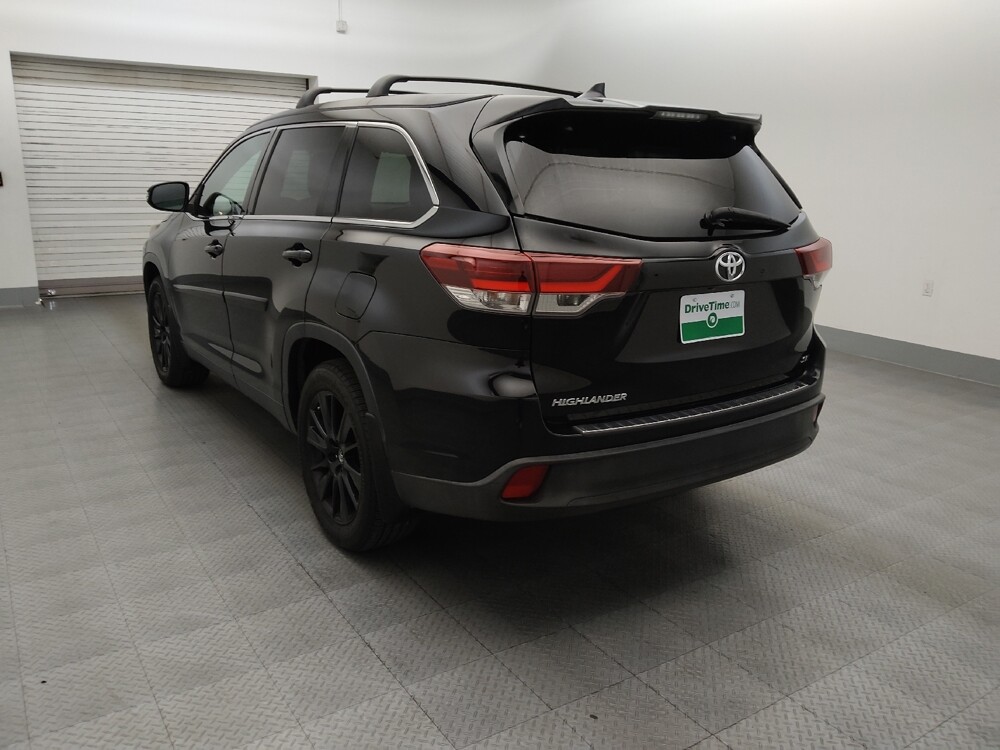 2019 Toyota Highlander in Phoenix, AZ 85022 - 18119600 5