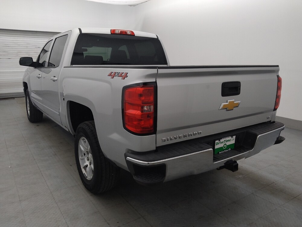 2018 Chevrolet Silverado 1500 in Fort Myers, FL 33907 - 18119602 5