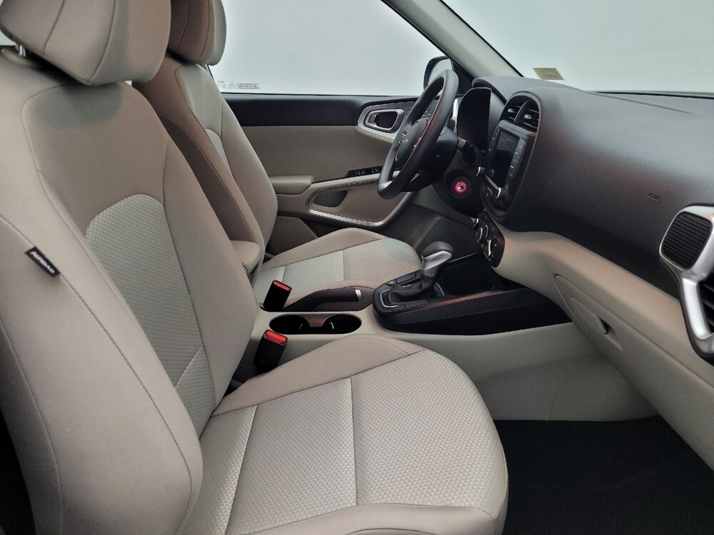 2025 Kia Soul in Marietta, GA 30062 - 18119604 21