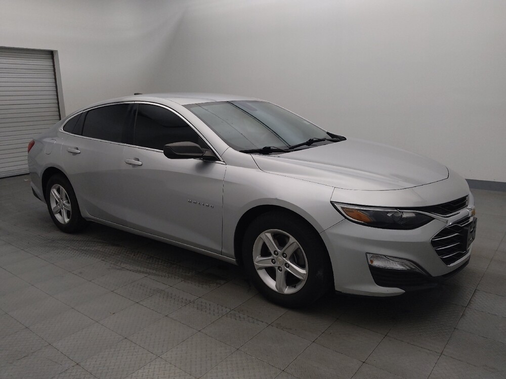 2020 Chevrolet Malibu in Tyler, TX 75701 - 18119607 11