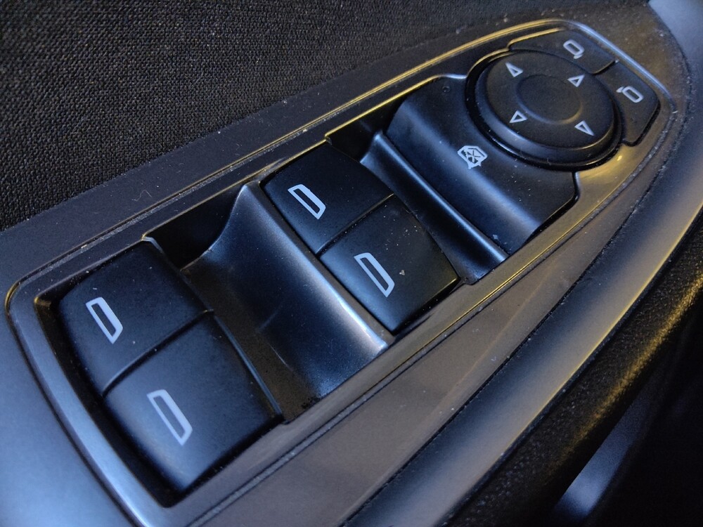 2020 Chevrolet Malibu in Tyler, TX 75701 - 18119607 27