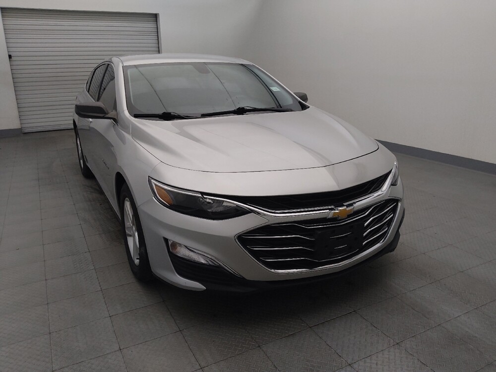 2020 Chevrolet Malibu in Tyler, TX 75701 - 18119607 14