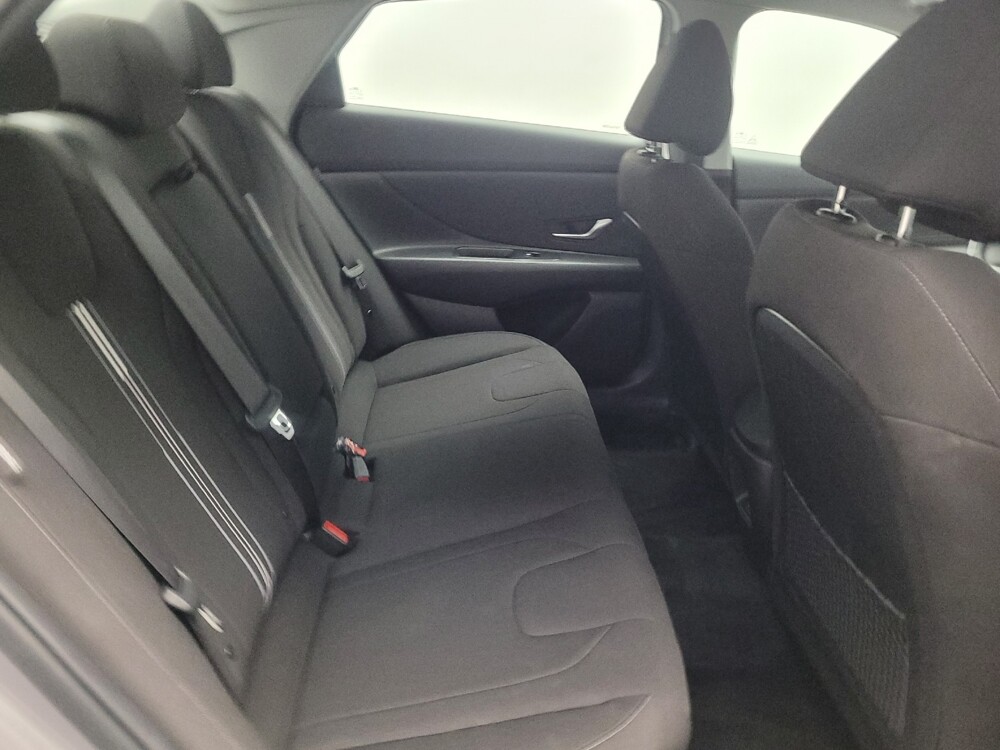 2025 Hyundai Elantra in Tulsa, OK 74145 - 18119614 19