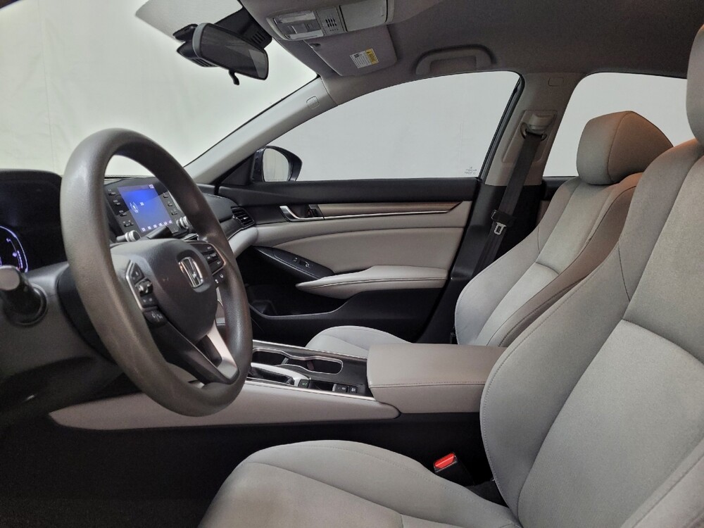 2020 Honda Accord in Allentown, PA 18103 - 18119617 17