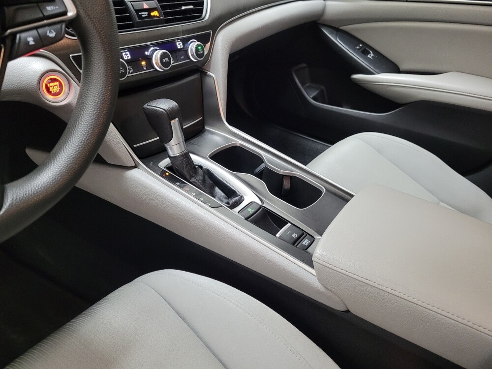 2020 Honda Accord in Allentown, PA 18103 - 18119617 26