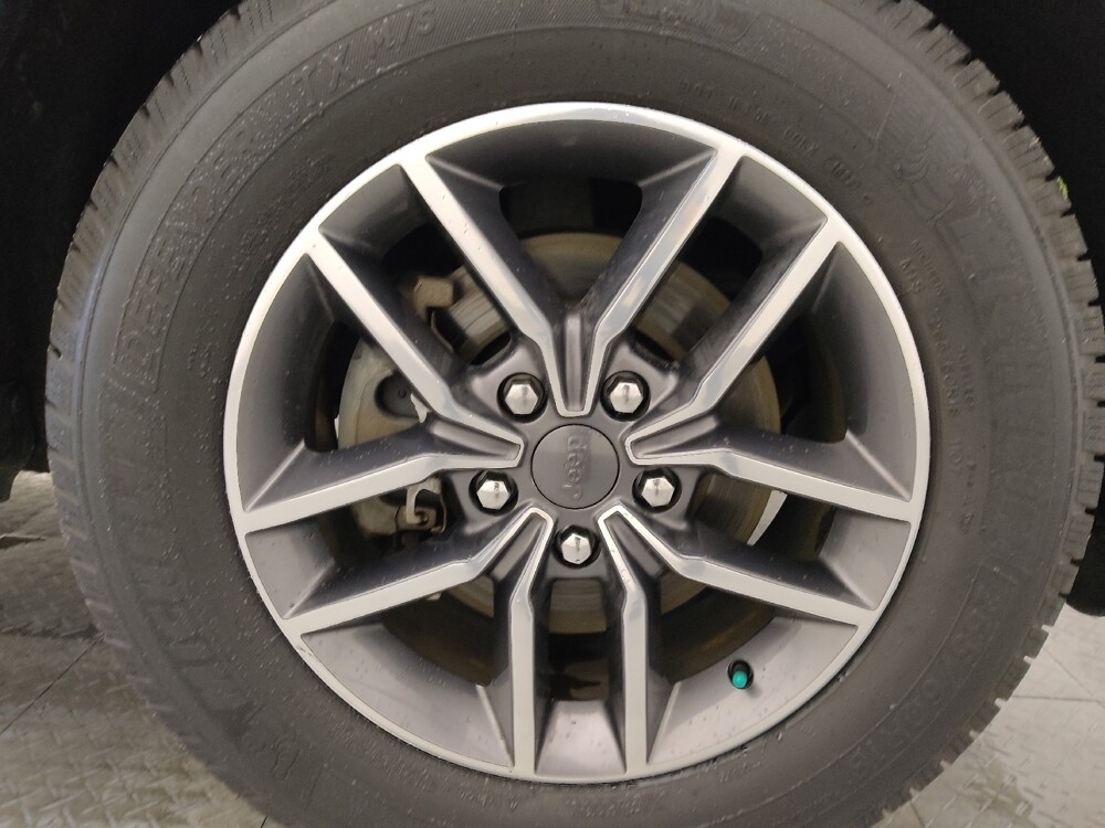 2020 Jeep Grand Cherokee in Knoxville, TN 37923 - 18119619 31