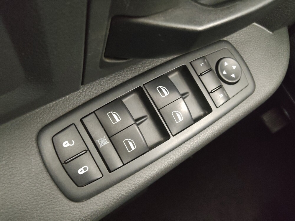 2011 RAM 1500 in Gladstone, MO 64118 - 18119628 27