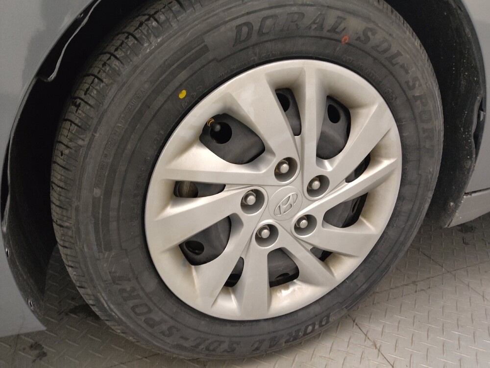 2019 Hyundai Elantra in Gastonia, NC 28056 - 18119632 31