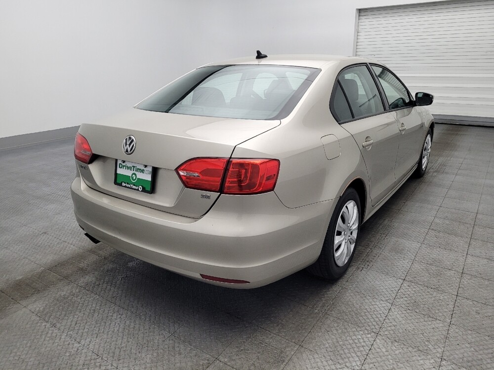 2014 Volkswagen Jetta in Jacksonville, FL 32210 - 18119635 9